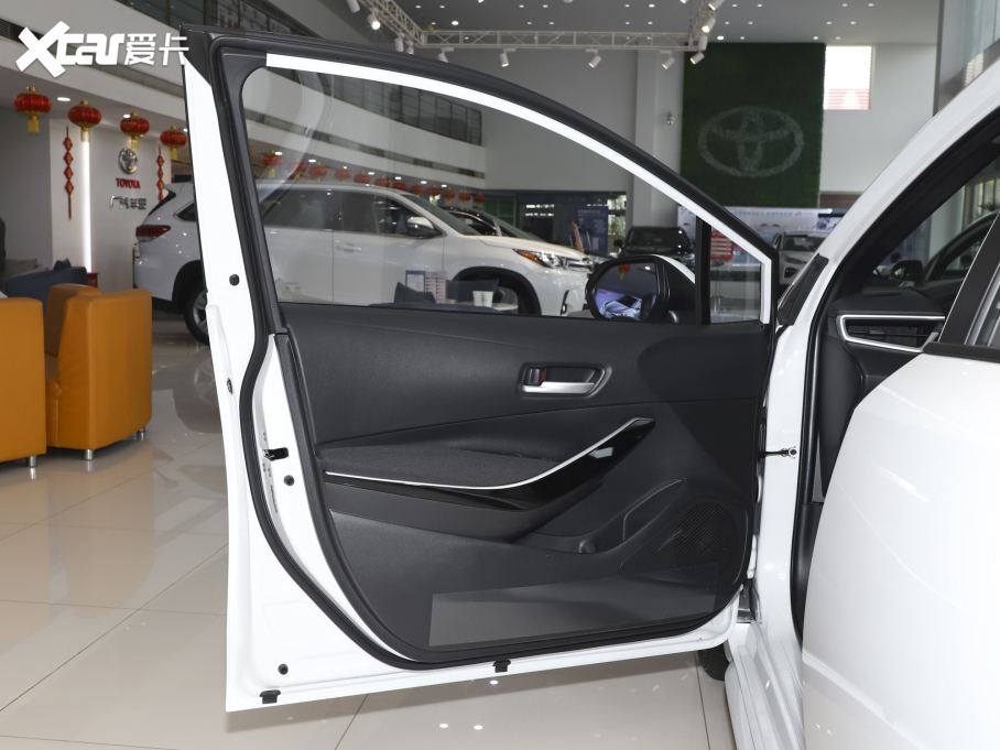 2022p p 1.8H E-CVTIȰ