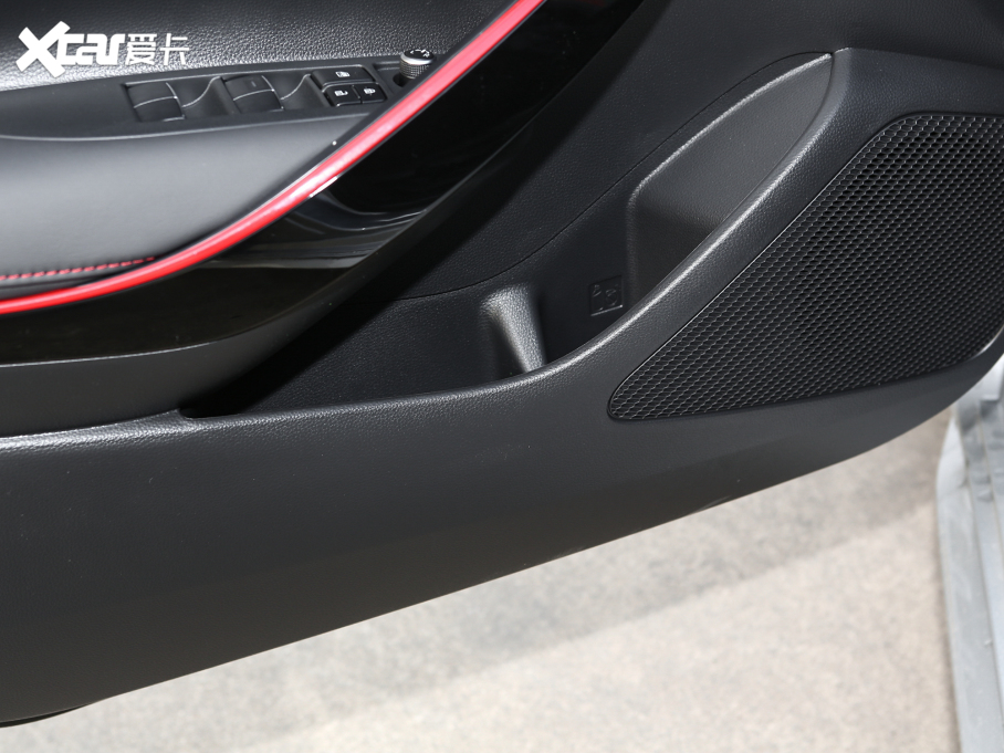 2022p p 1.8H E-CVT\Ӱ