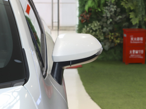 2022p 1.8H E-CVTIȰ ^