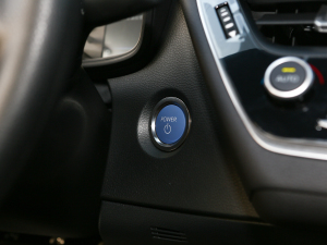 2022p 1.8H E-CVT\Ӱ п؅^