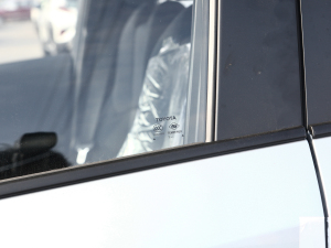 2022p 1.8H E-CVTMȡ ^