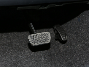 20221.5L CVTIPLUS п؅^