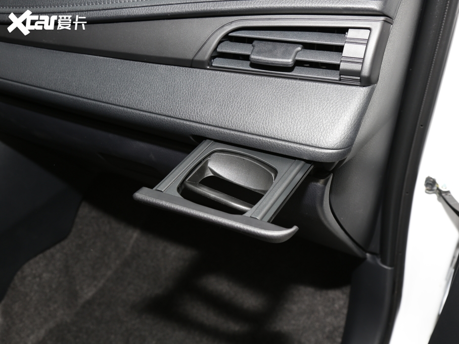 2022YARiS L  1.5L CVTI(lng)PLUS