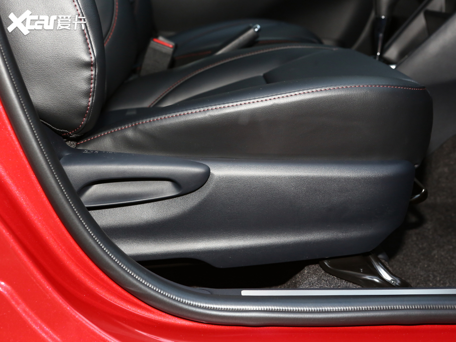 2022YARiS L X X 1.5L CVTF