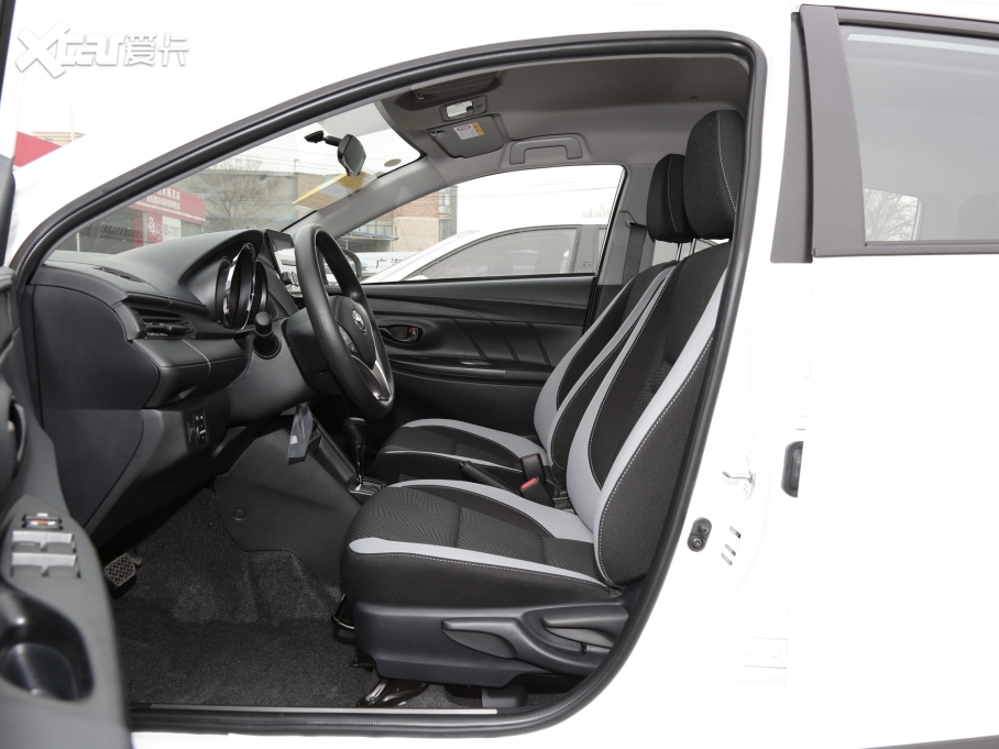 2022YARiS L X X 1.5L CVTIPLUS