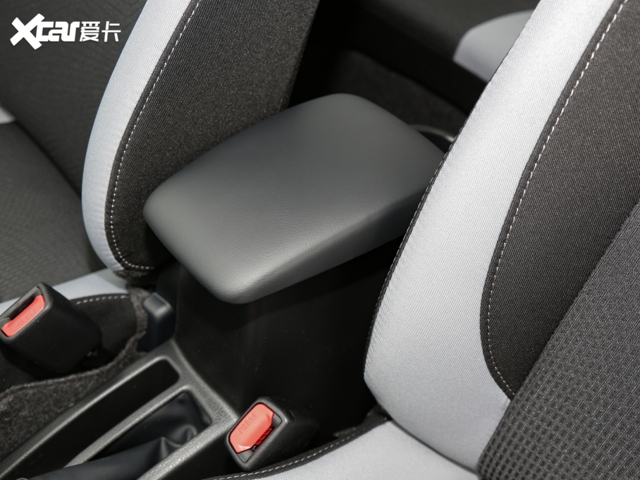 2022YARiS L X X 1.5L CVTI(lng)PLUS