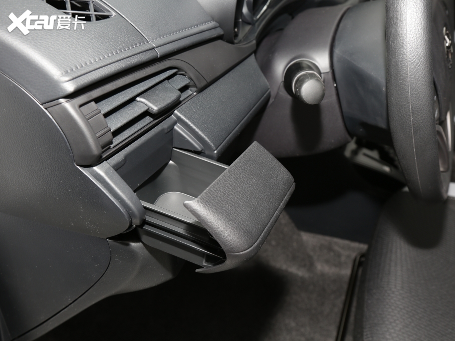 2022YARiS L X X 1.5L CVTI(lng)PLUS