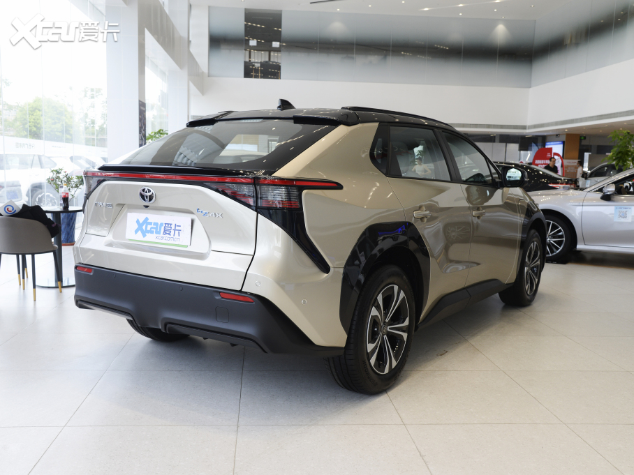 2022���K��4X �L�m��Pro