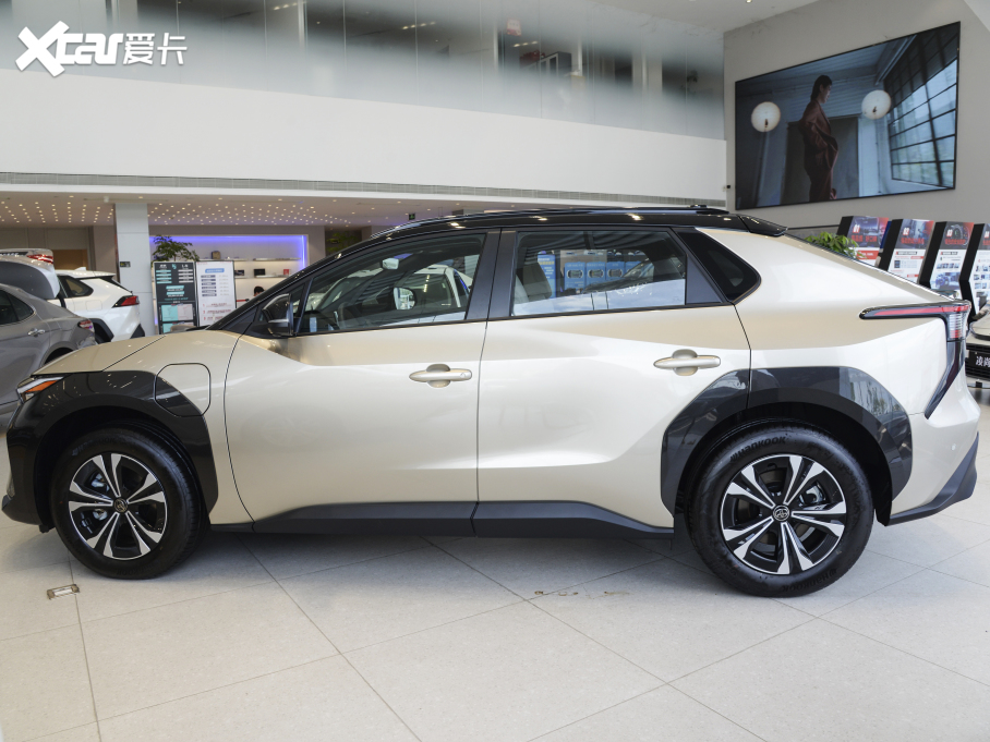 2022���K��4X �L�m��Pro