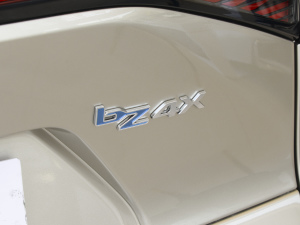 2022���L�m��Pro �������^