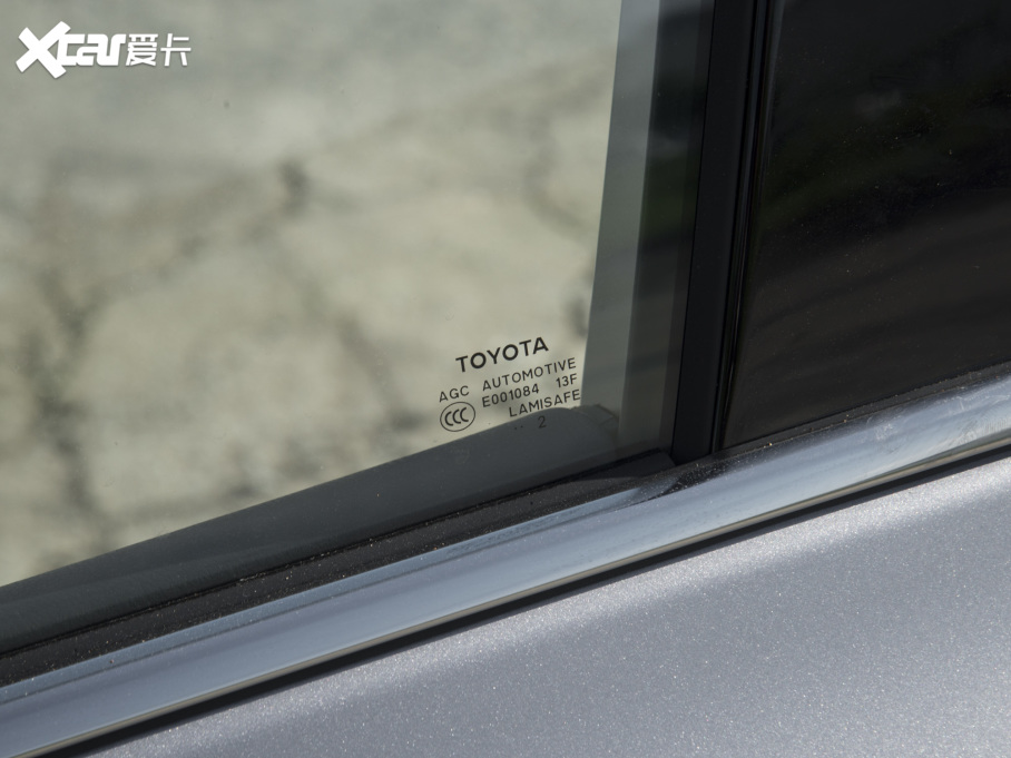 2022��P�����p�� �p�� 2.5HE��ӢPLUS��