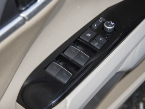 2022p 2.5HEӢPLUS п؅^