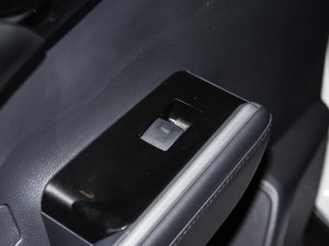 2022380T (q)F 7 ܇ƅ^(q)