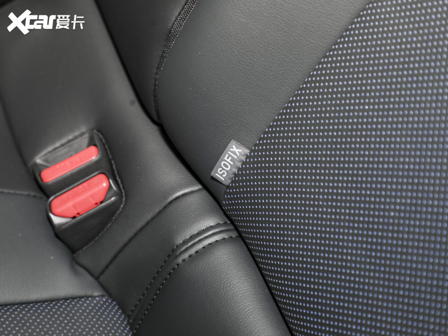 2022���S��C-HR 2.0L �I�Ȱ�