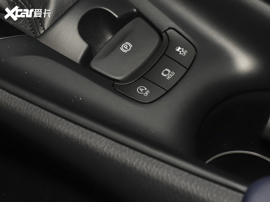 2022���S��C-HR 2.0L ���m��