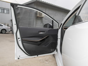 2023款2.0L 尊贵版 驾驶位车门