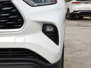 2023p 2.5L 򌾫Ӣ 7 ^