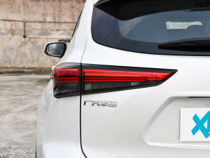 2023p 2.5L 򌾫Ӣ 7 ^