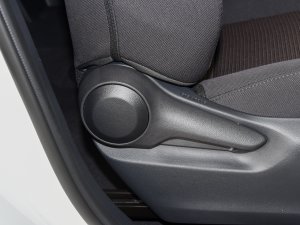 2023p 2.5L (q)Ӣ 7 g