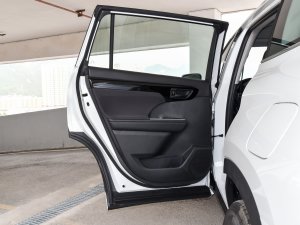 2023p 2.5L 򌾫Ӣ 7 ܇T