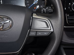 2023p 2.5L 򌾫Ӣ 7 п؅^