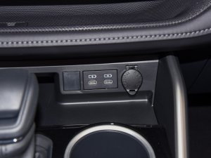 2023p 2.5L 򌾫Ӣ 7 п؅^