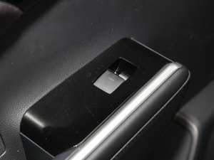 20232.5L늻p򌾫Ӣ 5 ܇ƅ^