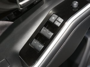 20232.5L늻p򌾫Ӣ 7 {܇ƅ^	