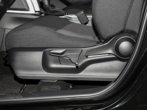 2023款2.0L CVT领先版 主驾驶座椅调节