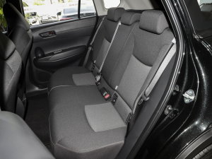 2023款2.0L CVT领先版 后排座椅