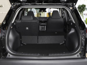 2023款2.0L CVT领先版 空间座椅