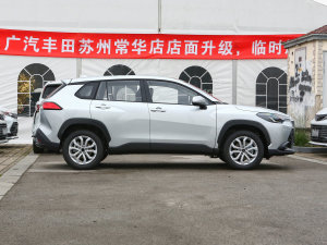 2023款2.0L CVT精英版 正侧（右）