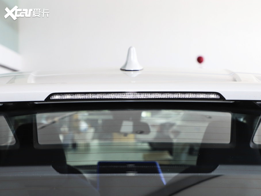 2023���S��C-HR 2.0L ���m��