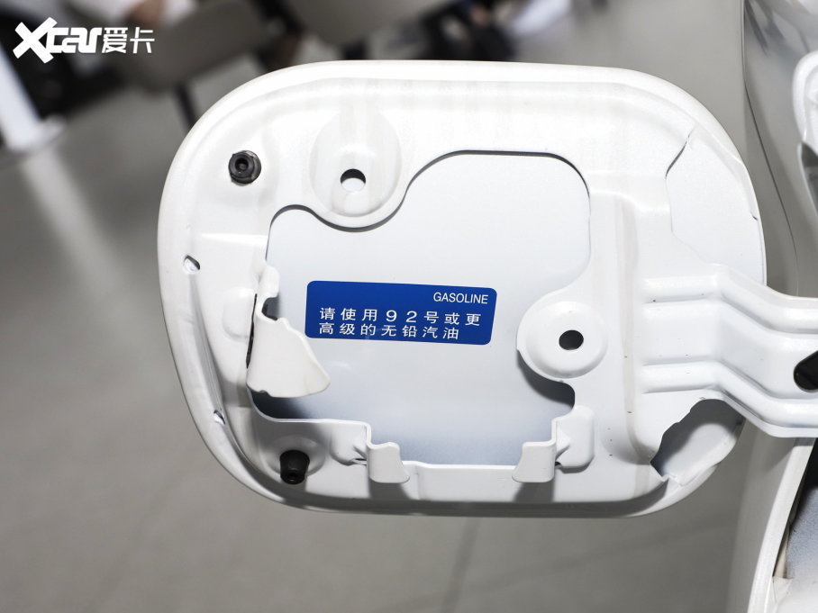 2023���S��C-HR 2.0L ���m��