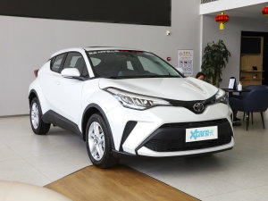 2023款2.0L 舒适版 右前45度