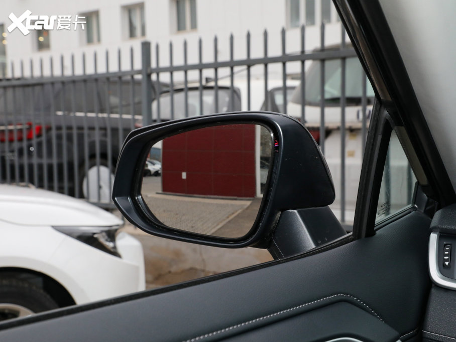 2023m_ 2.0L CVTAPLUS