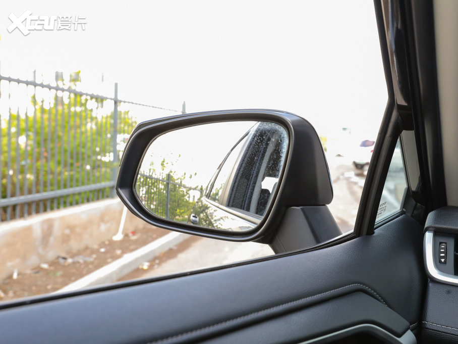 2023m_ 2.0L CVTAPLUS