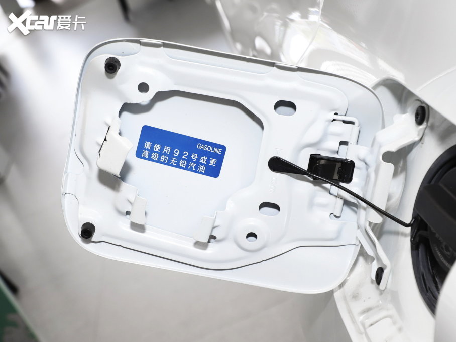 2023��P���� 2.0S �h�а�