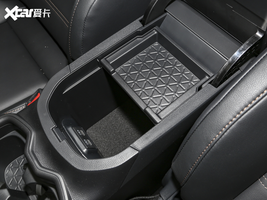 2024m_(d)p p 2.5L E-CVT(q)APLUS