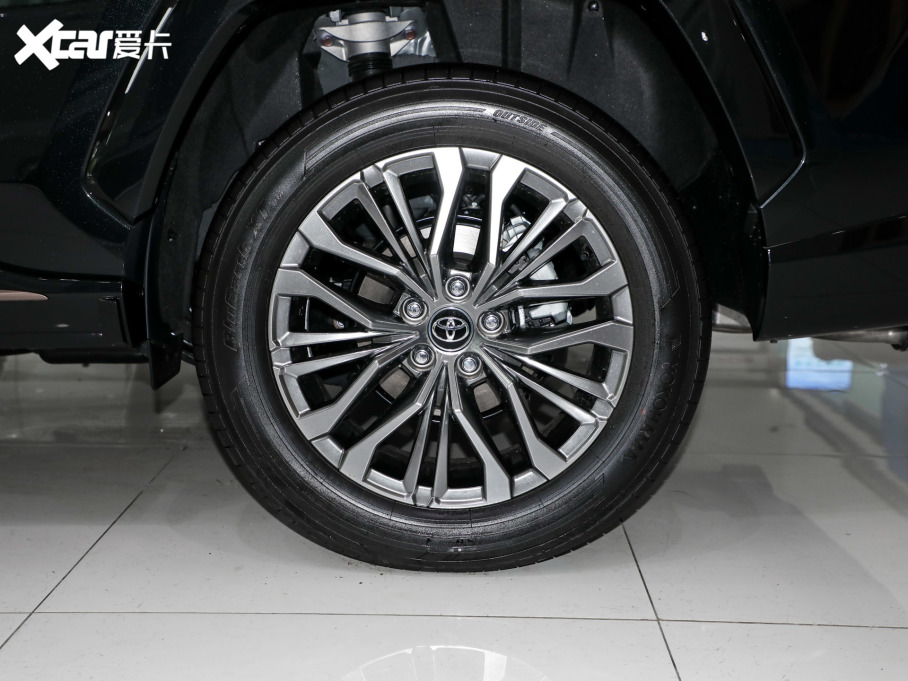 2024�����m�_�p�� �p�� 2.5L E-CVT�����APLUS��