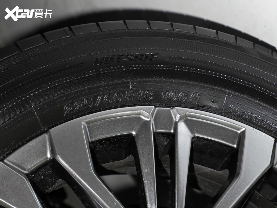 2024�����m�_�p�� �p�� 2.5L E-CVT�����APLUS��