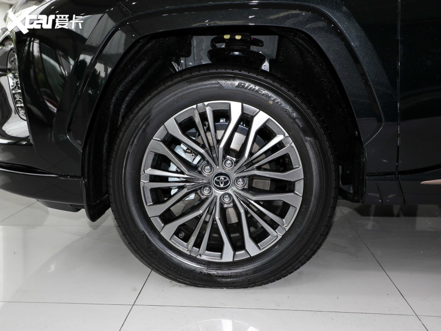 2024m_(d)p p 2.5L E-CVT(q)APLUS