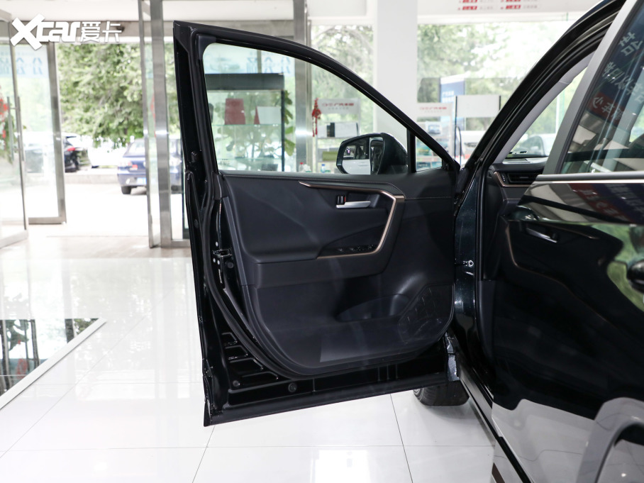 2024m_p p 2.5L E-CVTAPLUS