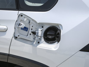 2024���p�� 2.5L E-CVT�����APLUS�� �������^