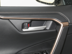 2024p 2.5L E-CVTAPLUS п؅^