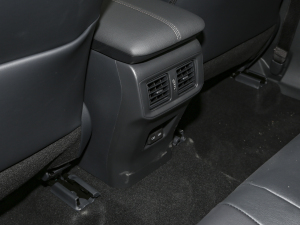 2024p 2.5L E-CVTAPLUS п؅^