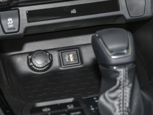 2024p 2.5L E-CVTAPLUS п؅^