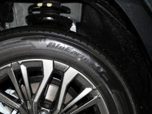 2024p 2.5L E-CVTAPLUS ^