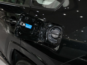 2024p 2.5L E-CVTAPLUS ^