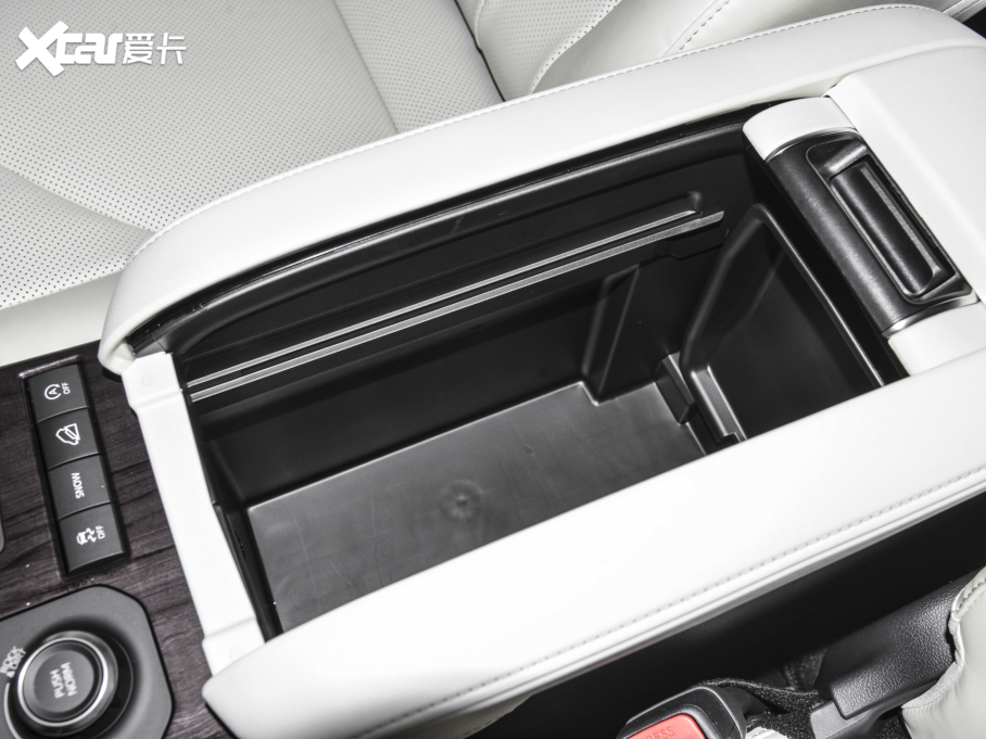 2024��h�m�_ 380T ������F�� 7��